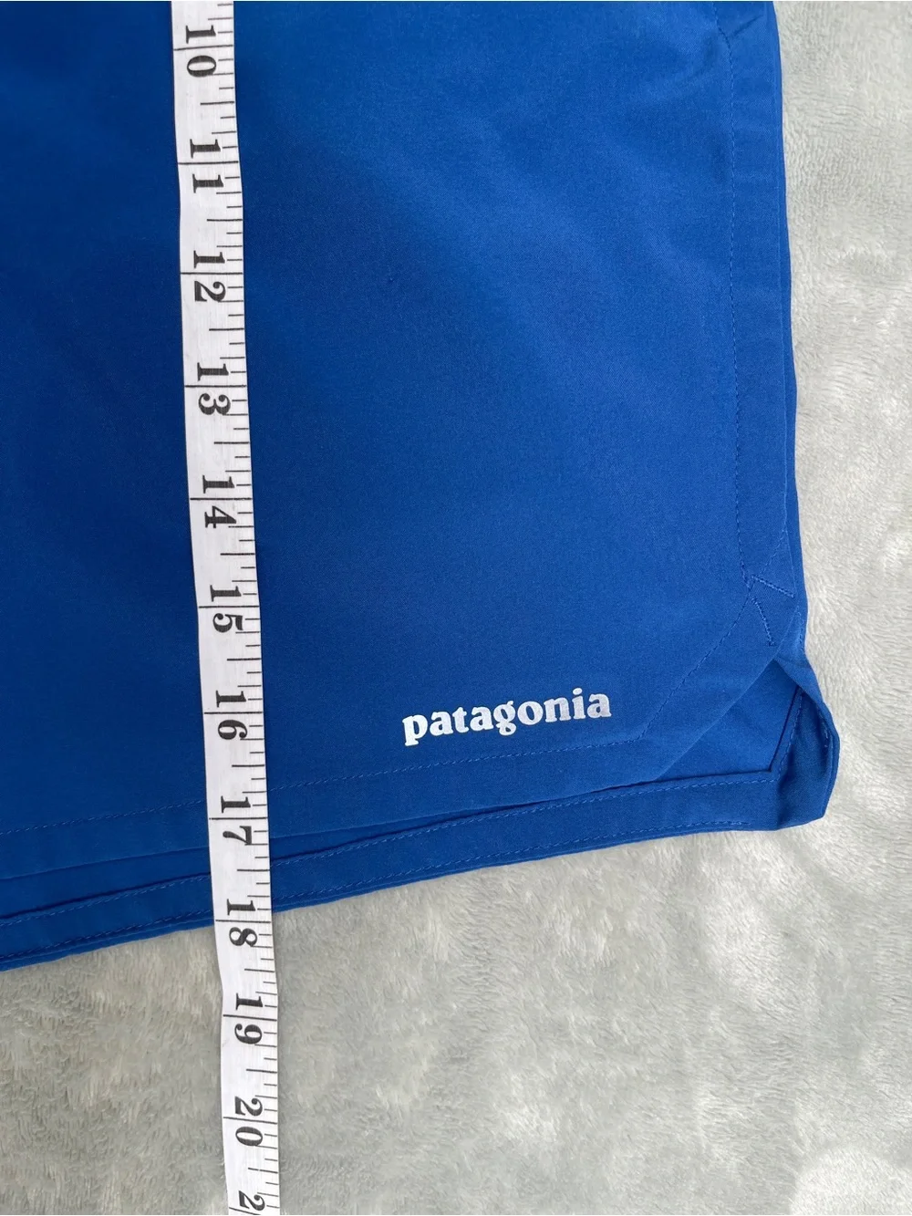 Patagonia Men’s Nine Trails lined Blue Athletic Training Shorts 8” inseam gym M